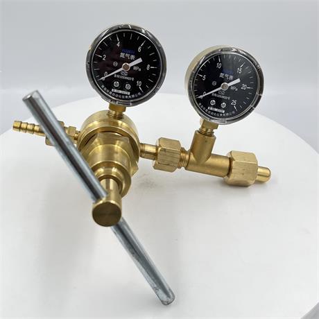 YQD-370高压氮气减压器.jpg
