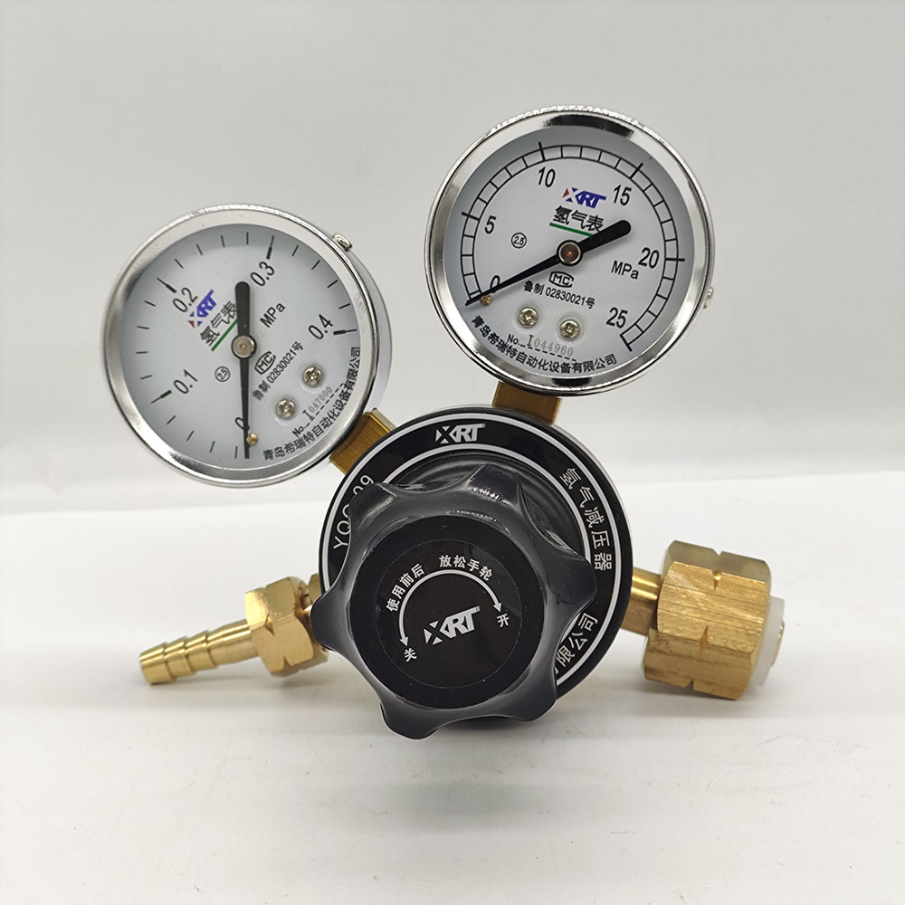 氢气减压器YQQ-09，0.4x25mpa.jpg